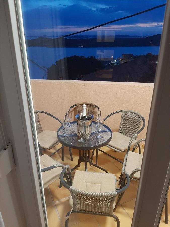 Bella Vista Apartment Šibenik Extérieur photo